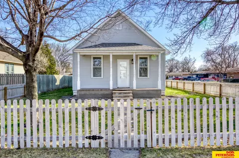 1605 E 4th St, Fremont, NE 68025