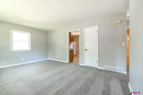 1240 Irving St, Lincoln, NE 68521 photo 5