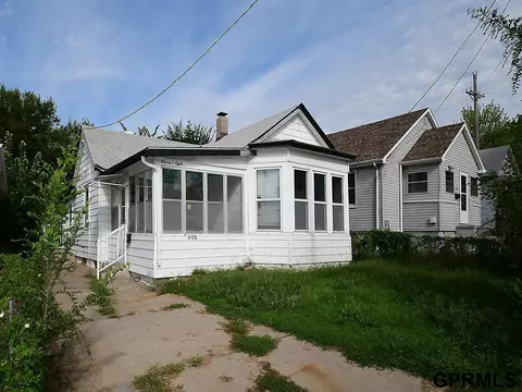 1108 S 22 St, Omaha, NE 68108