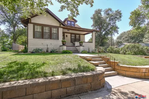 2925 Cable Ave, Lincoln, NE 68502