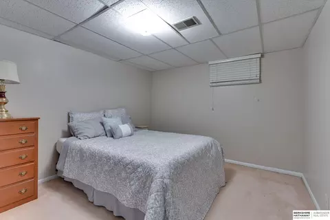 1018 Eldorado Dr, Omaha, NE 68154 photo 40