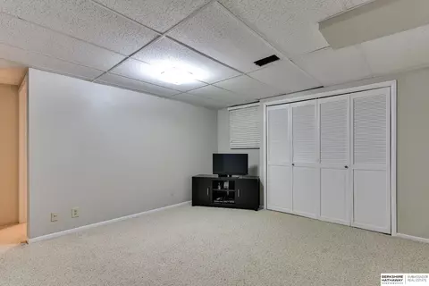 1018 Eldorado Dr, Omaha, NE 68154 photo 36