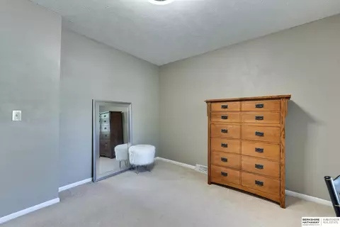 1018 Eldorado Dr, Omaha, NE 68154 photo 32