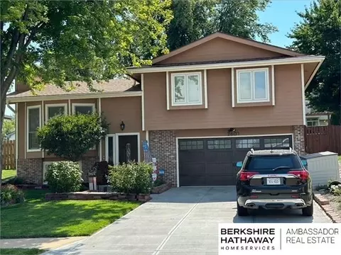 2607 Alberta Ave, Bellevue, NE 68147