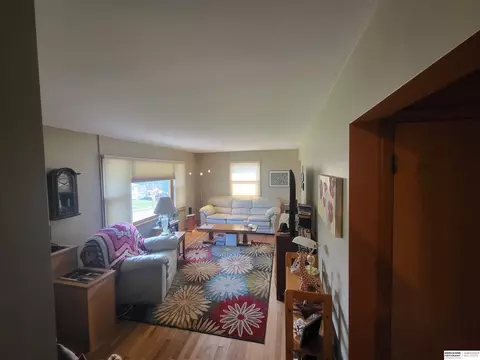 4055 E St, Omaha, NE 68107 photo 3