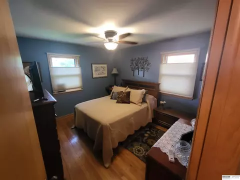 4055 E St, Omaha, NE 68107 photo 9