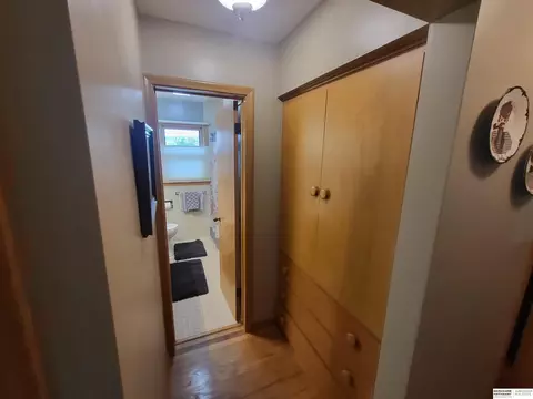 4055 E St, Omaha, NE 68107 photo 7