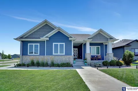 7209 N 49th St, Lincoln, NE 68514