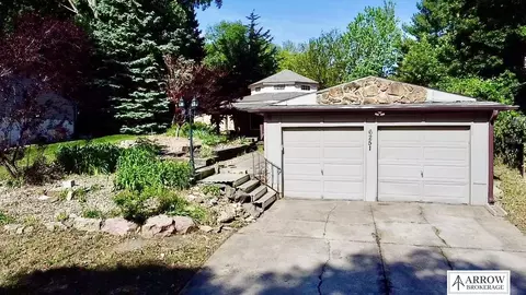 6251 S 48 St, Lincoln, NE 68516