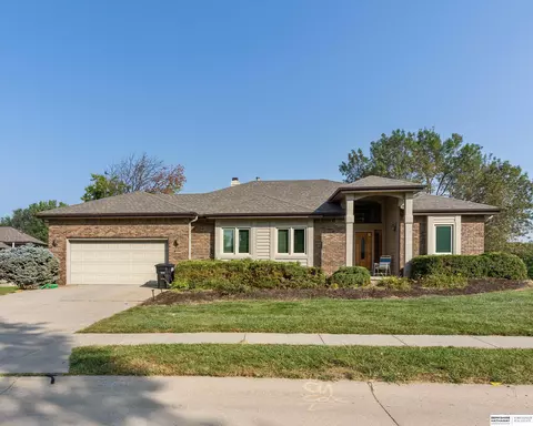 13304 Miami St, Omaha, NE 68164