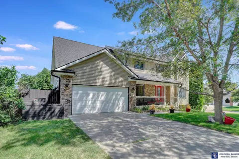7440 S 33rd St, Lincoln, NE 68516