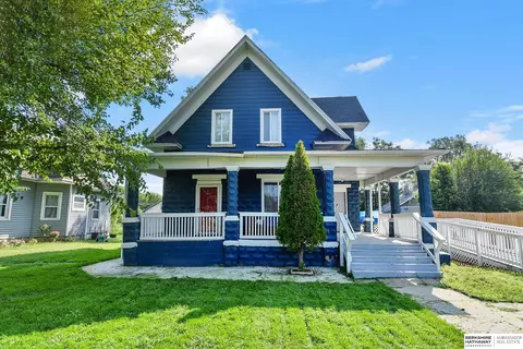 4711 N 29 St, Omaha, NE 68111
