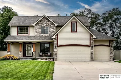 19757 Bellbrook Blvd, Gretna, NE 68028