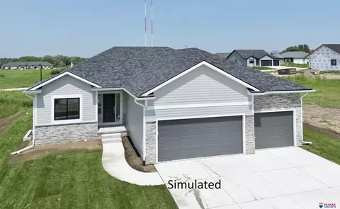 811 W Panorama Rd, Lincoln, NE 68523