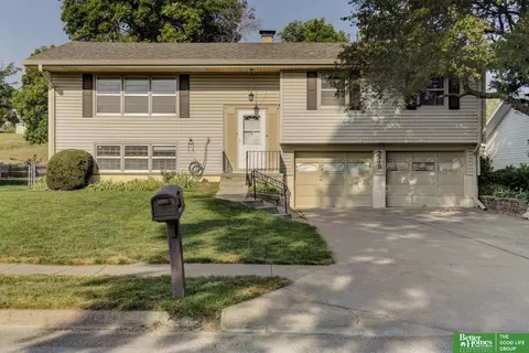 5510 N 92nd Ave, Omaha, NE 68134