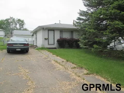 3618 S 126th St, Omaha, NE 68144