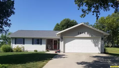 2614 T St, Auburn, NE 68305