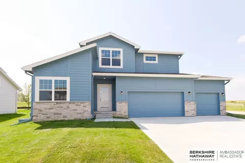 9502 S 183rd Ave, Omaha, NE 68136