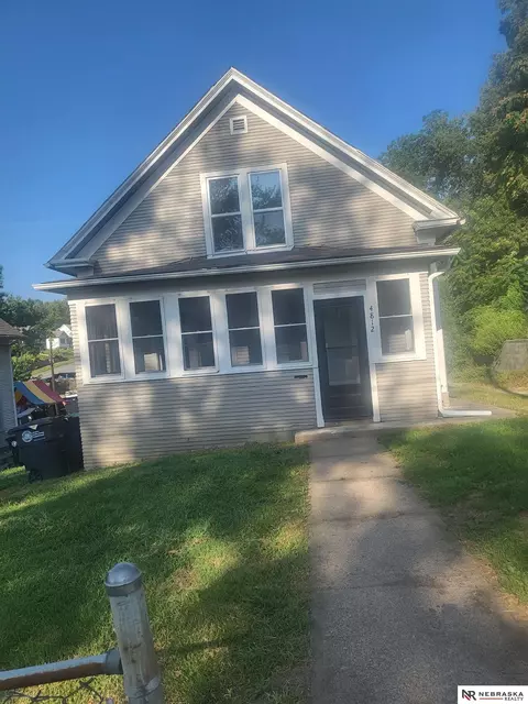 4812 N 42 St, Omaha, NE 68111