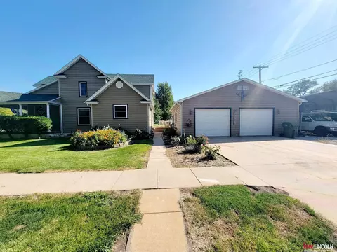 601 S Saunders Ave, Sutton, NE 68979 photo 2