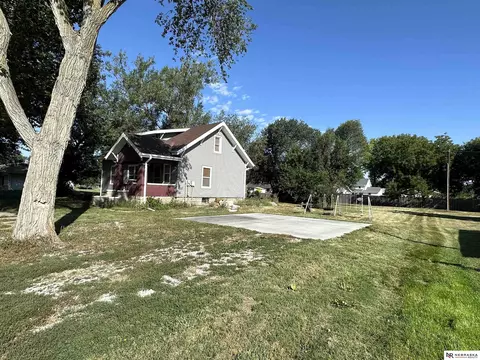 210 Beech St, Bee, NE 68314 photo 2