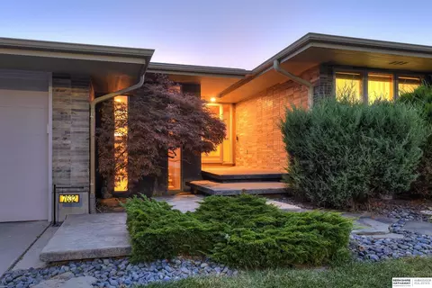 7632 N 153 Cir, Bennington, NE 68007