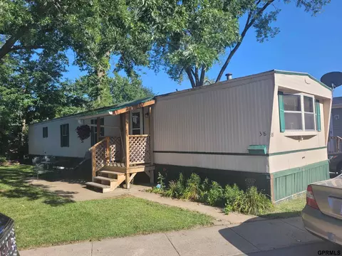 2902 Hancock St #38, Bellevue, NE 68005