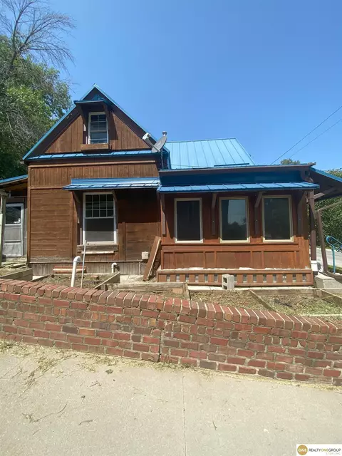 514 Harrison St, Council Bluffs, IA 51503