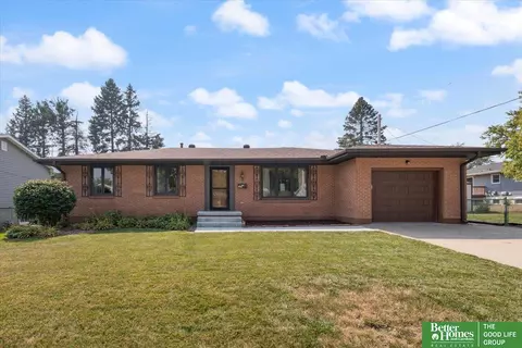 12861 Grover St, Omaha, NE 68144
