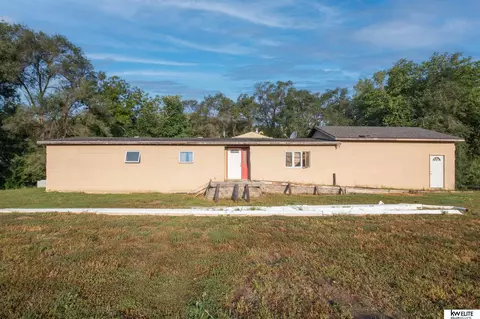 1209 P47 County Rd, Omaha, NE 68152