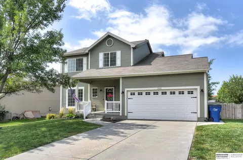 11602 S 207 St, Gretna, NE 68028