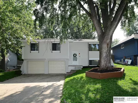 6417 S 137 St, Omaha, NE 68137