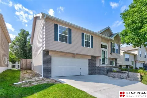 12809 Nebraska Ave, Omaha, NE 68164