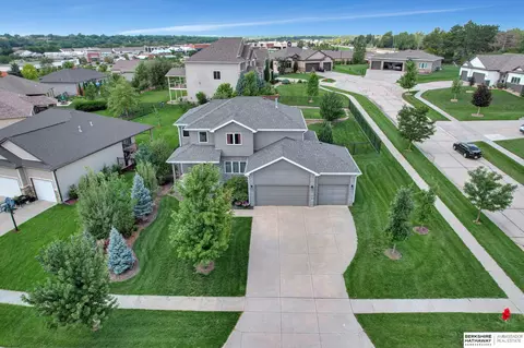 6320 Artisan Way, Lincoln, NE 68516