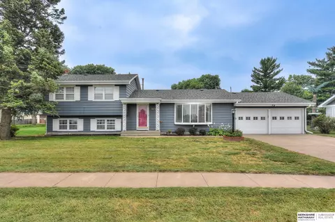 1717 E 16 St, Fremont, NE 68025