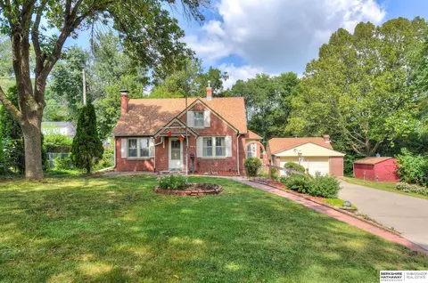 7812 Evans St, Omaha, NE 68134