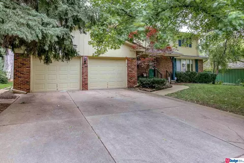 2115 N 103 St, Omaha, NE 68134
