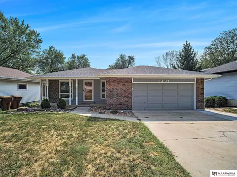 5421 Lasalle St, Lincoln, NE 68516