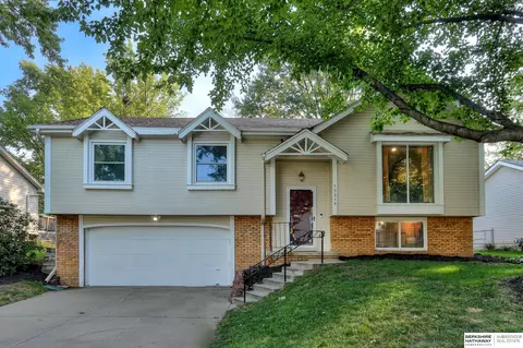 15218 Burt St, Omaha, NE 68154