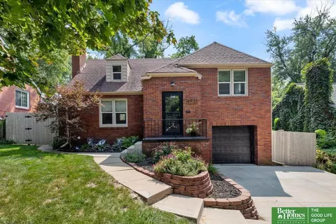 4931 Pratt St, Omaha, NE 68104