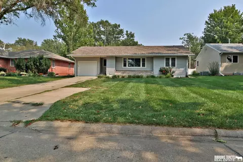 1364 Mohawk St, Syracuse, NE 68446