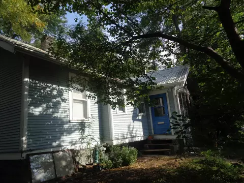 2201 S 2119 S 50 St S, Omaha, NE 68106