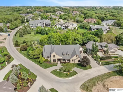 3303 S 228 Avenue Cir, Omaha, NE 68022
