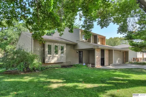 617 S 150 St, Omaha, NE 68154