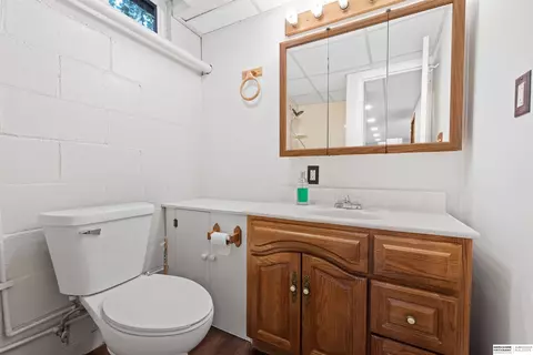 305 Summit St, Leshara, NE 68064 photo 23