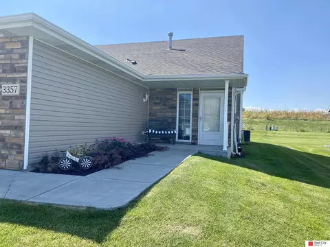 3357 N 89th St, Lincoln, NE 68507