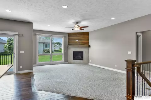 14446 Vane St, Bennington, NE 68007 photo 9