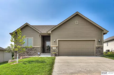 14446 Vane St, Bennington, NE 68007