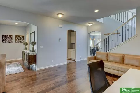 10823 Cimarron St, Papillion, NE 68046 photo 9