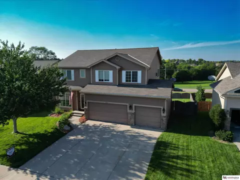 4138 S 199th Cir, Omaha, NE 68135